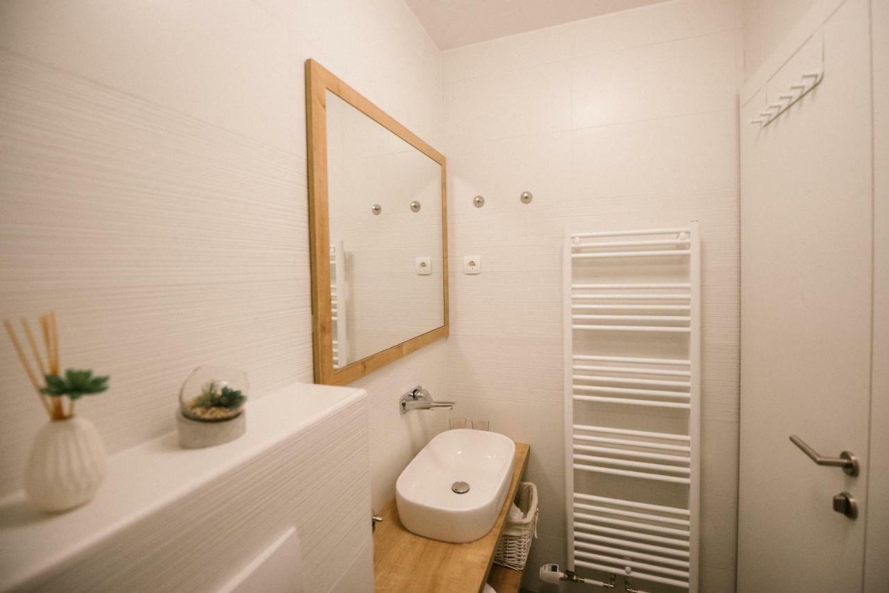 2I Rooms Ðakovo Esterno foto