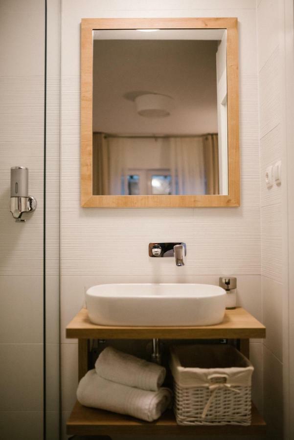 2I Rooms Ðakovo Esterno foto