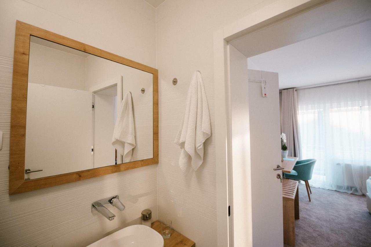 2I Rooms Ðakovo Esterno foto